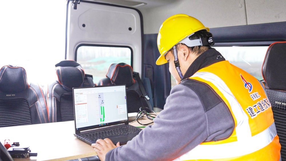 无人摊铺 (10).jpg